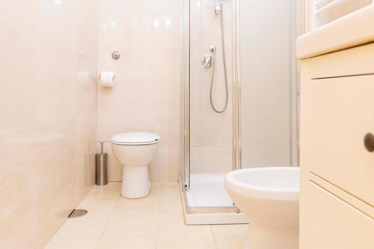 Rome Lucia Apartment Ngoại thất bức ảnh