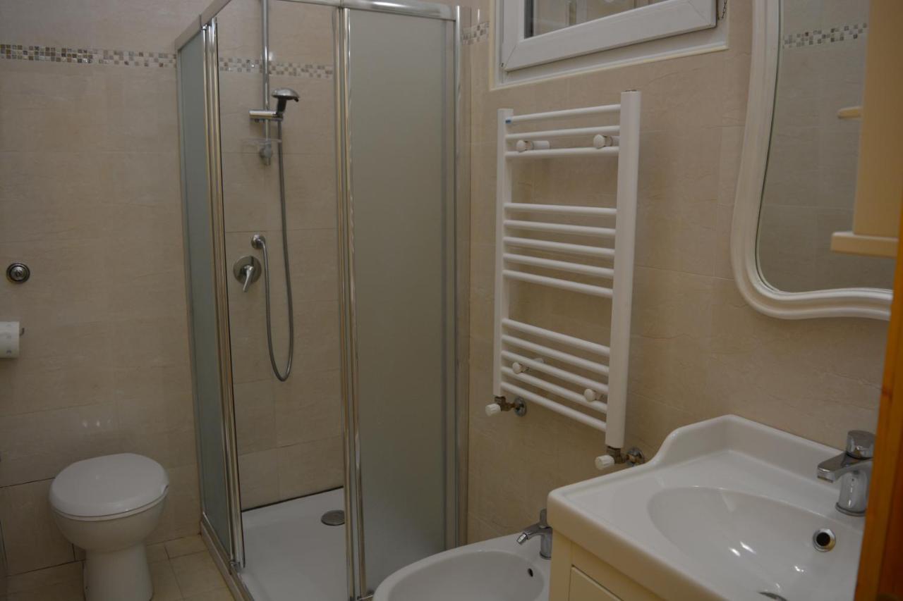 Rome Lucia Apartment Ngoại thất bức ảnh