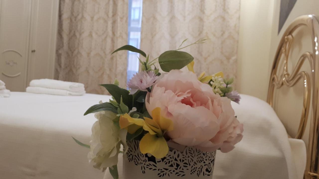 Rome Lucia Apartment Ngoại thất bức ảnh